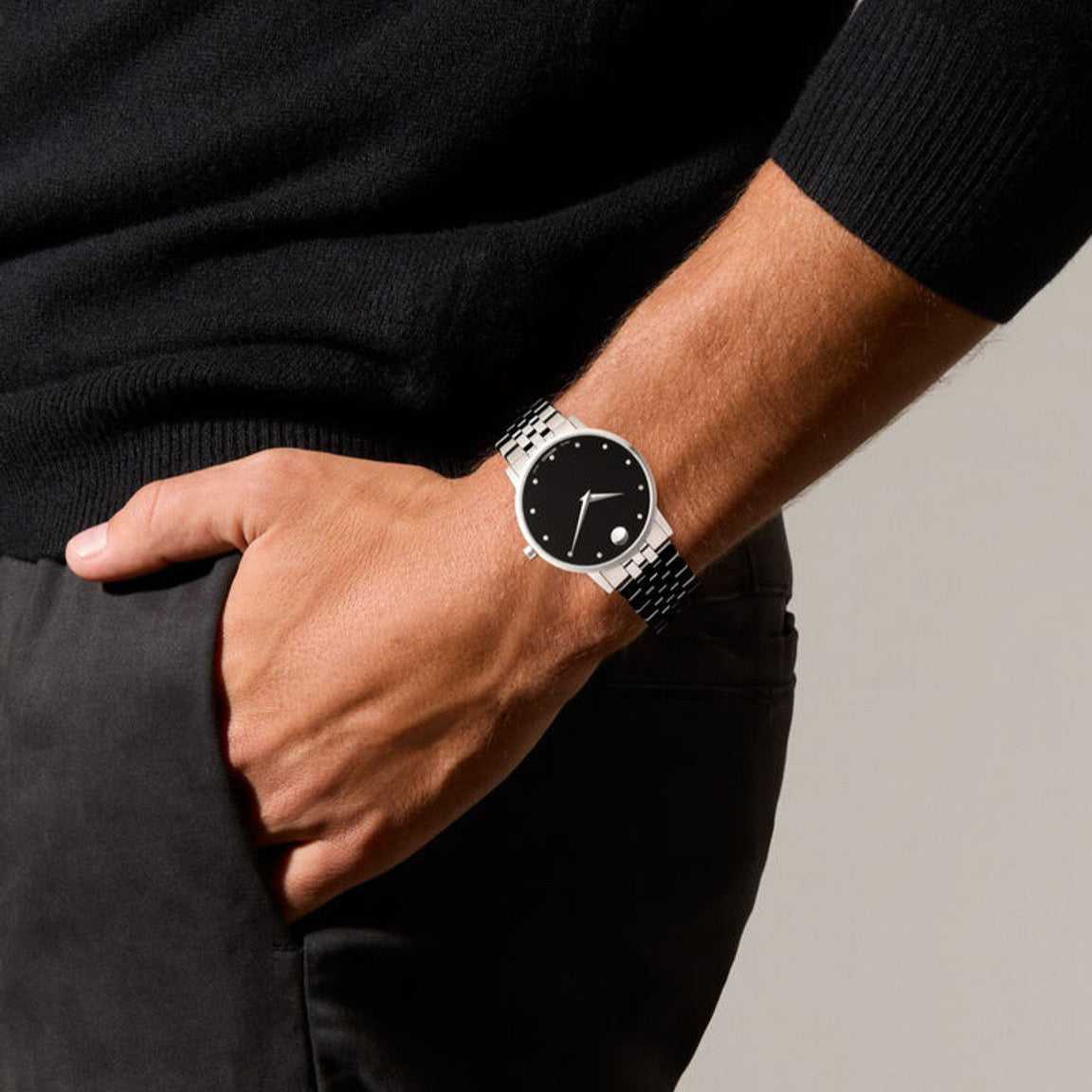 Movado Museum Classic Diamonds Black Dial Silver Steel Strap Watch for Men - 0607201