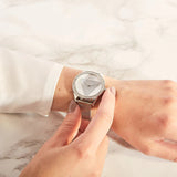 Guess Tri Glitz Quartz Silver Dial Silver Mesh Bracelet Watch For Women - W1142L1