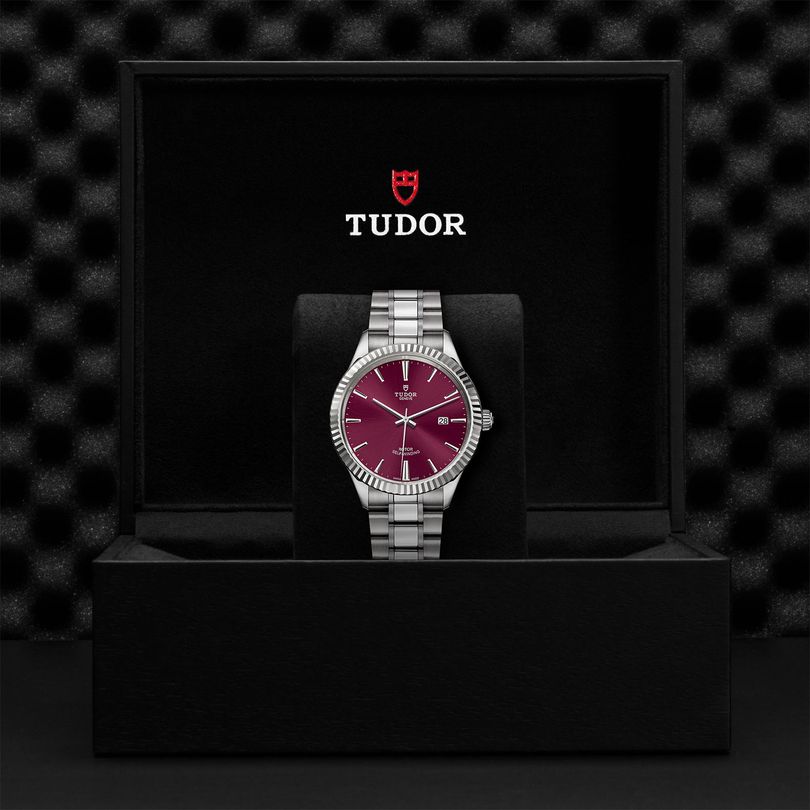 Tudor Style Automatic Burgundy Red Dial Silver Steel Strap Watch for Men - M12710-0015