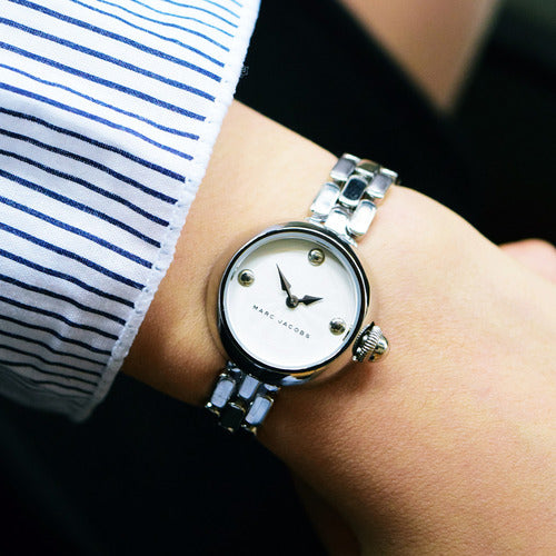 Marc Jacobs Courtney Silver Dial Silver Steel Strap Watch for Women - MJ3456