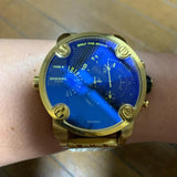 Diesel Mr Daddy Blue Dial Gold Steel Strap Watch For Men - DZ7347