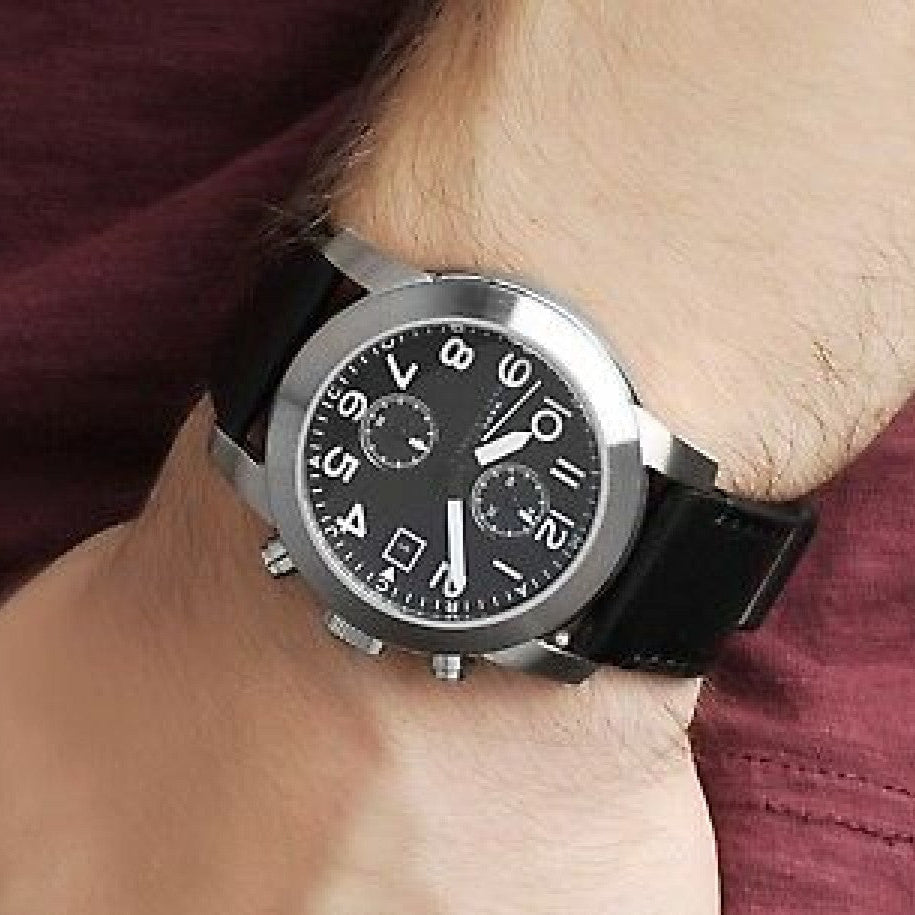 Marc Jacobs Larry Chronograph Black Dial Black Leather Strap Watch for Men - MBM5033
