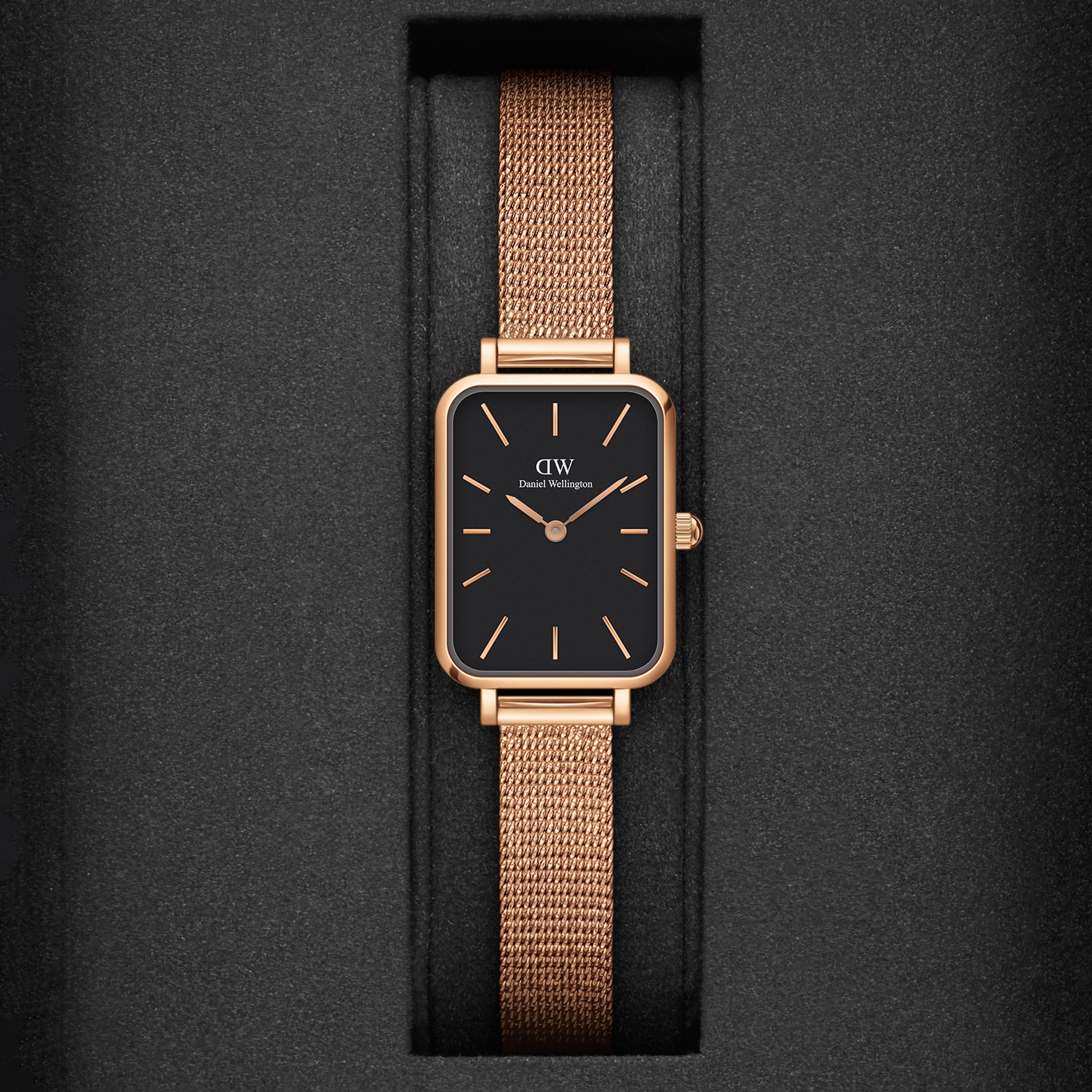 Daniel Wellington Quadro Melrose Black Dial Rose Gold Mesh Bracelet Watch For Women - DW00100432