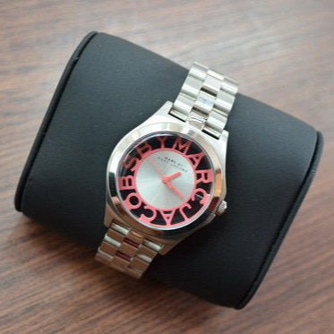 Marc Jacobs Henry Silver Dial Silver Steel Strap Watch for Women - MBM3294