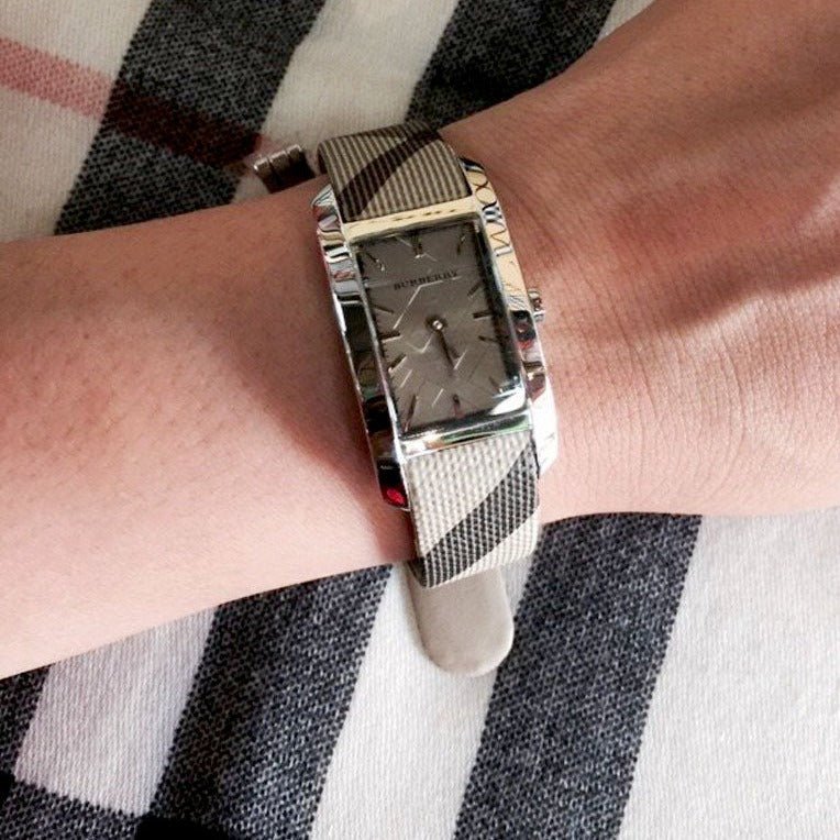 Burberry The Pioneer Grey Dial Leather Strap Watch for Women - BU9504