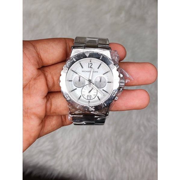 Michael Kors Dylan Silver Dial Silver Steel Strap Watch for Women - MK5312