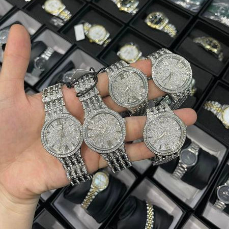 Bulova Crystal Collection Silver Dial Silver Steel Strap Watch for Women - 96L243