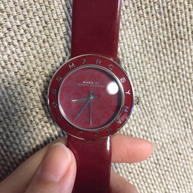Marc Jacobs Amy Red Dial Burgundy Leather Strap Watch for Women - MBM1162