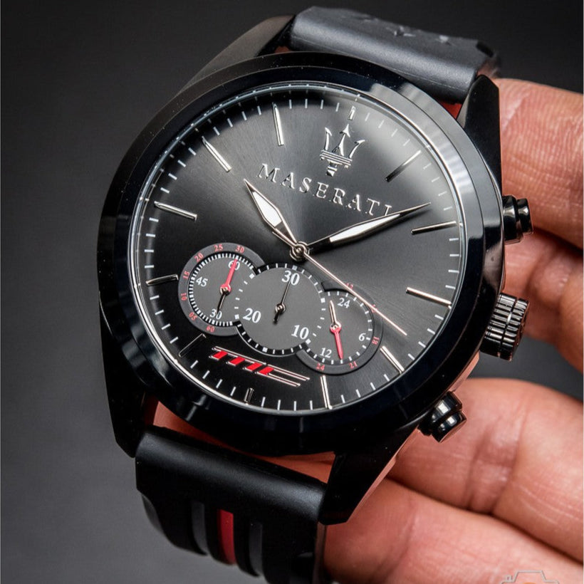 Maserati Traguardo Chronograph Black Dial Black Rubber Strap Watch For Men - R8871612004