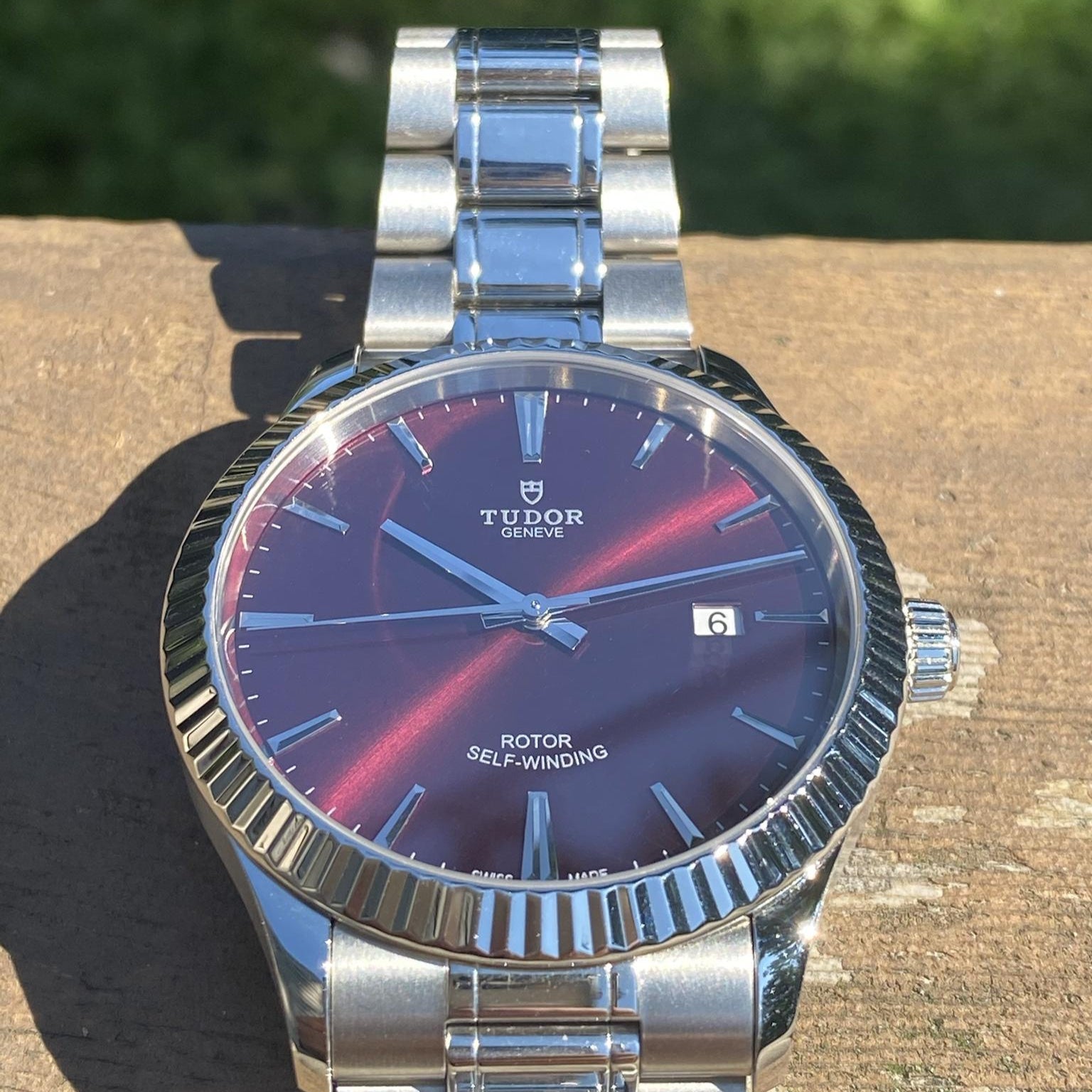 Tudor Style Automatic Burgundy Red Dial Silver Steel Strap Watch for Men - M12710-0015