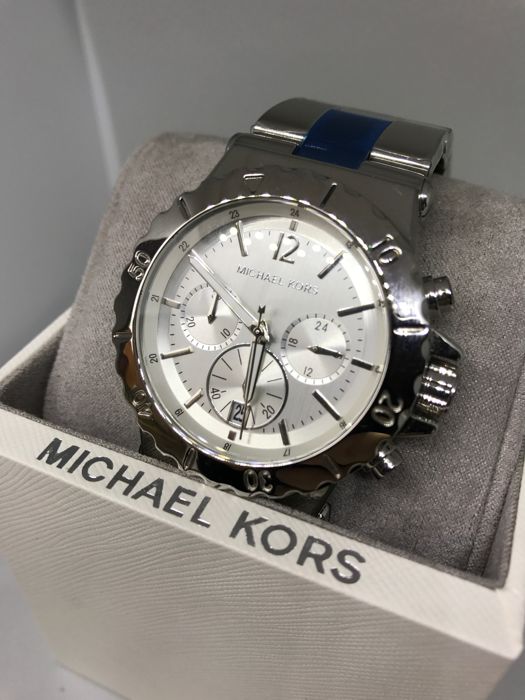 Michael Kors Dylan Silver Dial Silver Steel Strap Watch for Women - MK5312