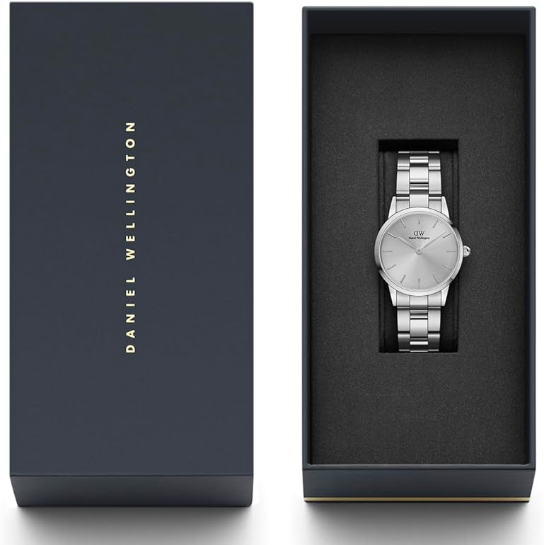 Daniel Wellington Iconic Link Unitone Silver Dial Silver Steel Strap Watch For Women - DW00100402