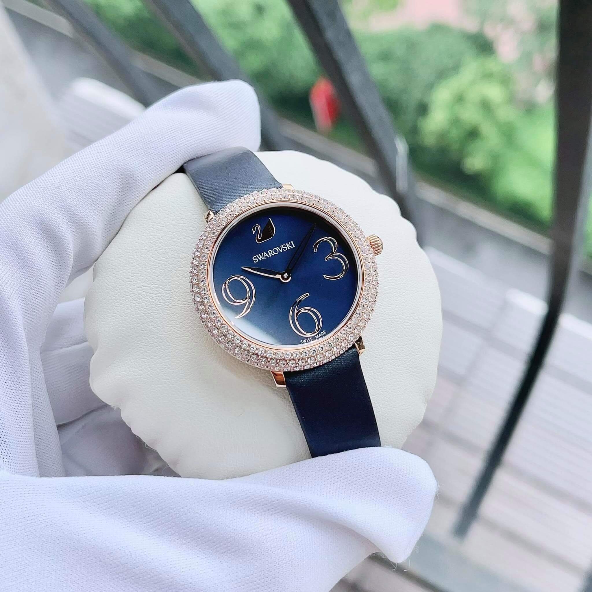 Swarovski Crystal Frost Blue Dial Blue Leather Strap Watch for Women - 5484061