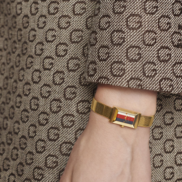 Gucci G Frame Quartz Diamonds White Red Blue Dial Gold Mesh Bracelet Watch For Women - YA147511