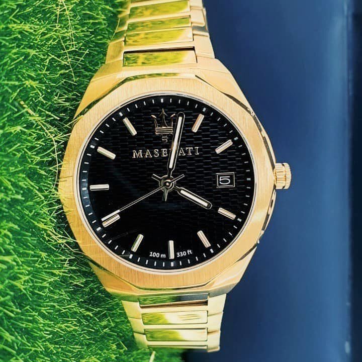 Maserati Stile Black Dial Gold Steel Strap Watch For Men - R8853142004