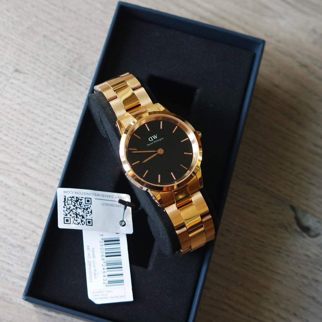 Daniel Wellington Iconic Link Black Dial Rose Gold Steel Strap Watch for Women - DW00100212