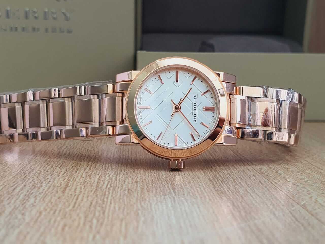 Burberry The City White Dial Rose Gold Steel Strap Watch for Women - BU9204