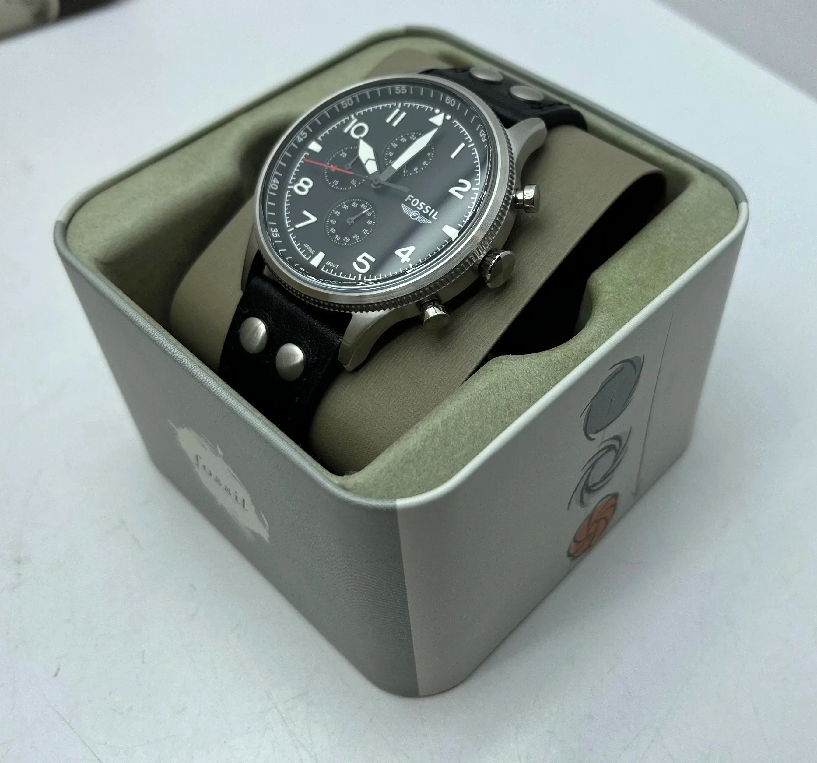 Fossil Retro Pilot Chronograph Black Dial Black Leather Strap Watch for Men - FS5806