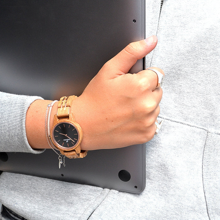 Daniel Wellington Iconic Link Black Dial Rose Gold Steel Strap Watch for Women - DW00100212