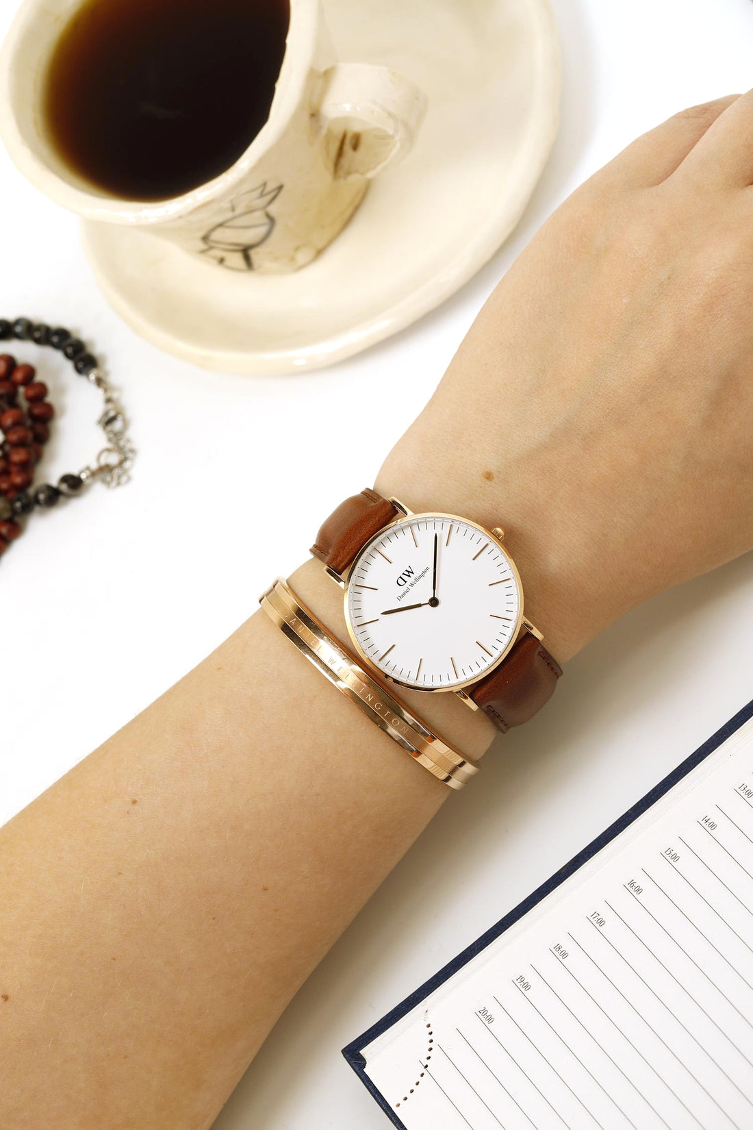 Daniel Wellington Classic St. Mawes White Dial Brown Leather Strap Watch for Men - DW00100035