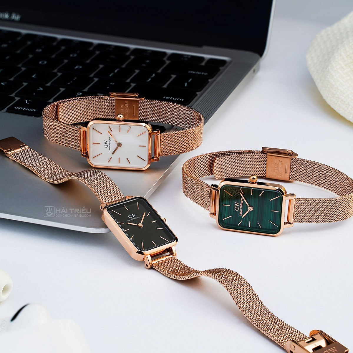 Daniel Wellington Quadro Melrose White Dial Gold Mesh Strap Watch For Women - DW00100431