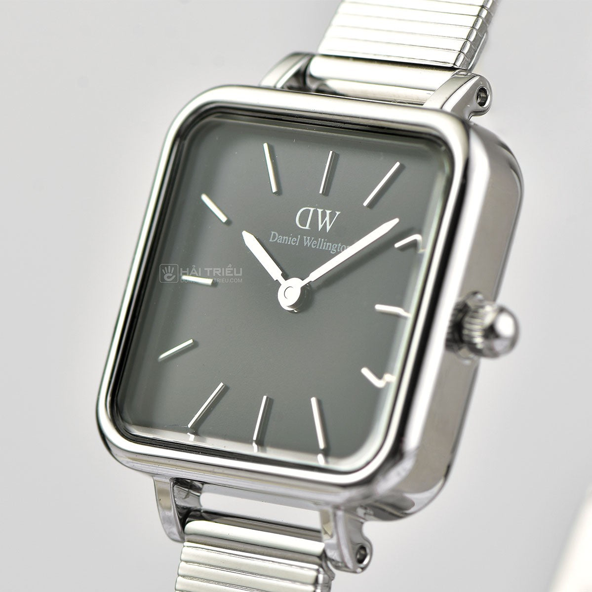 Daniel Wellington Quadro Studio Black Dial Silver Mesh Strap Watch For Women - DW00100522