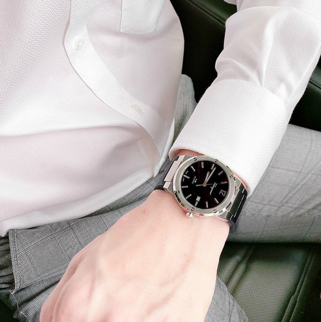 Salvatore Ferragamo F-80 Classic Black Dial Black Leather Strap  Watch for Men - SFDT00219