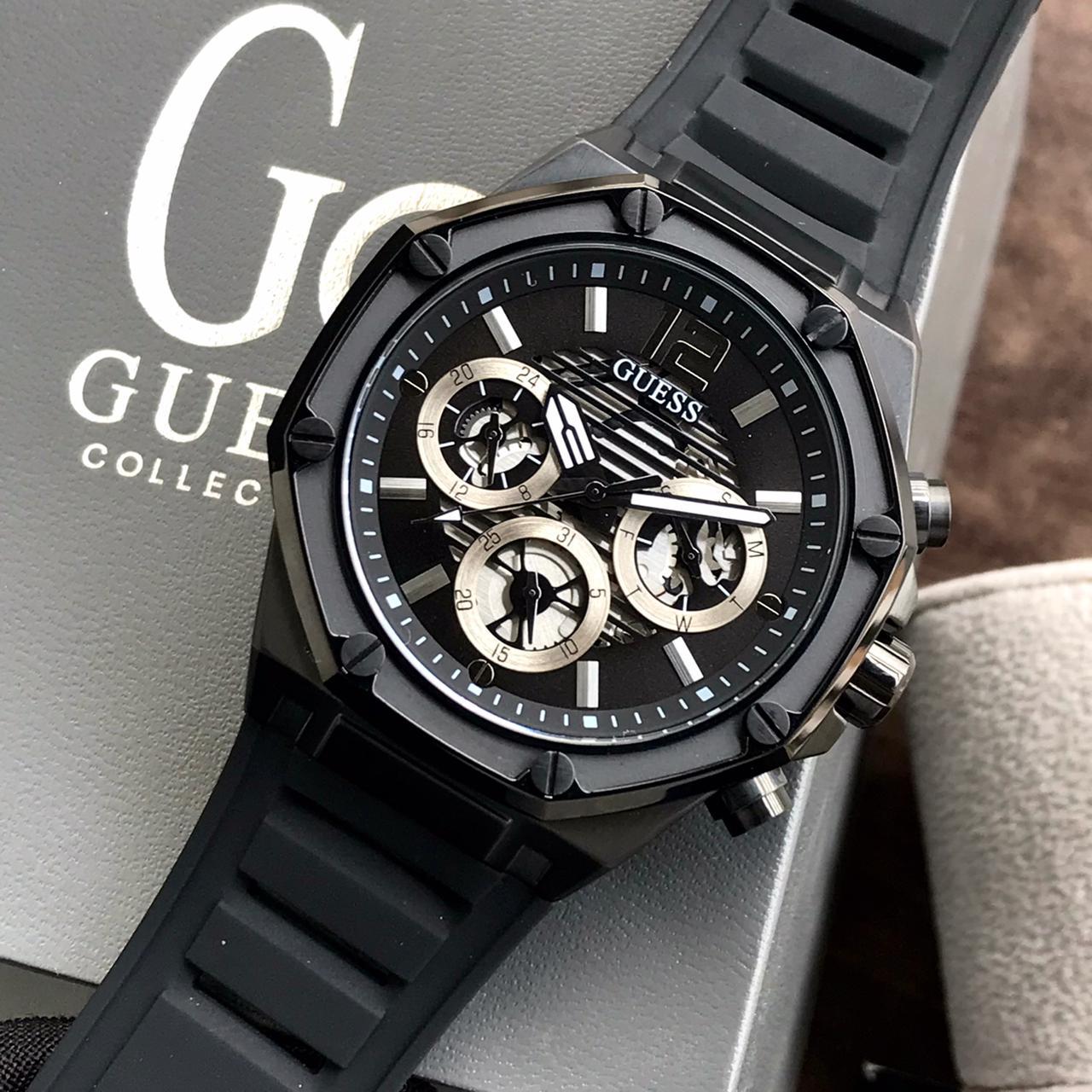 Guess Momentum Black Dial Black Rubber Strap Watch for Men - GW0263G4