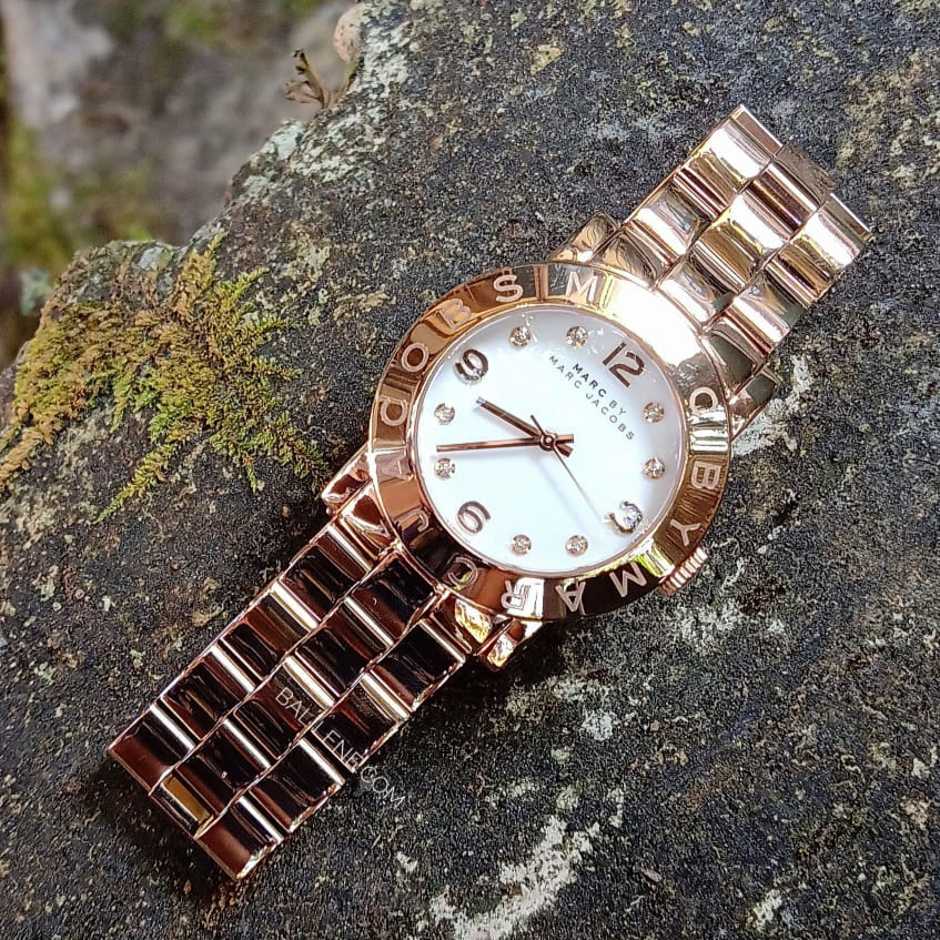 Marc Jacobs Amy White Dial Rose Gold Steel Strap Watch for Women - MBM3077