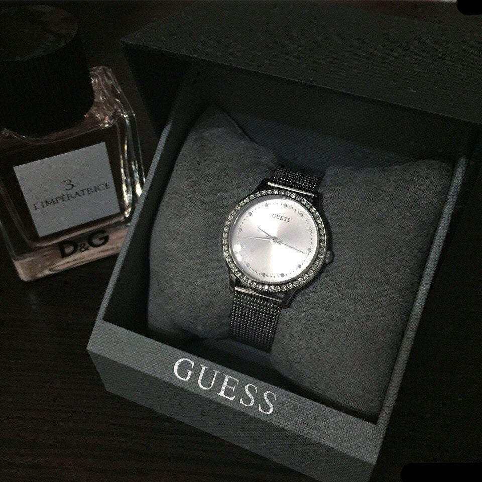 Guess Chelsea Quartz Silver Dial Silver Mesh Strap Watch For Women - W0647L6