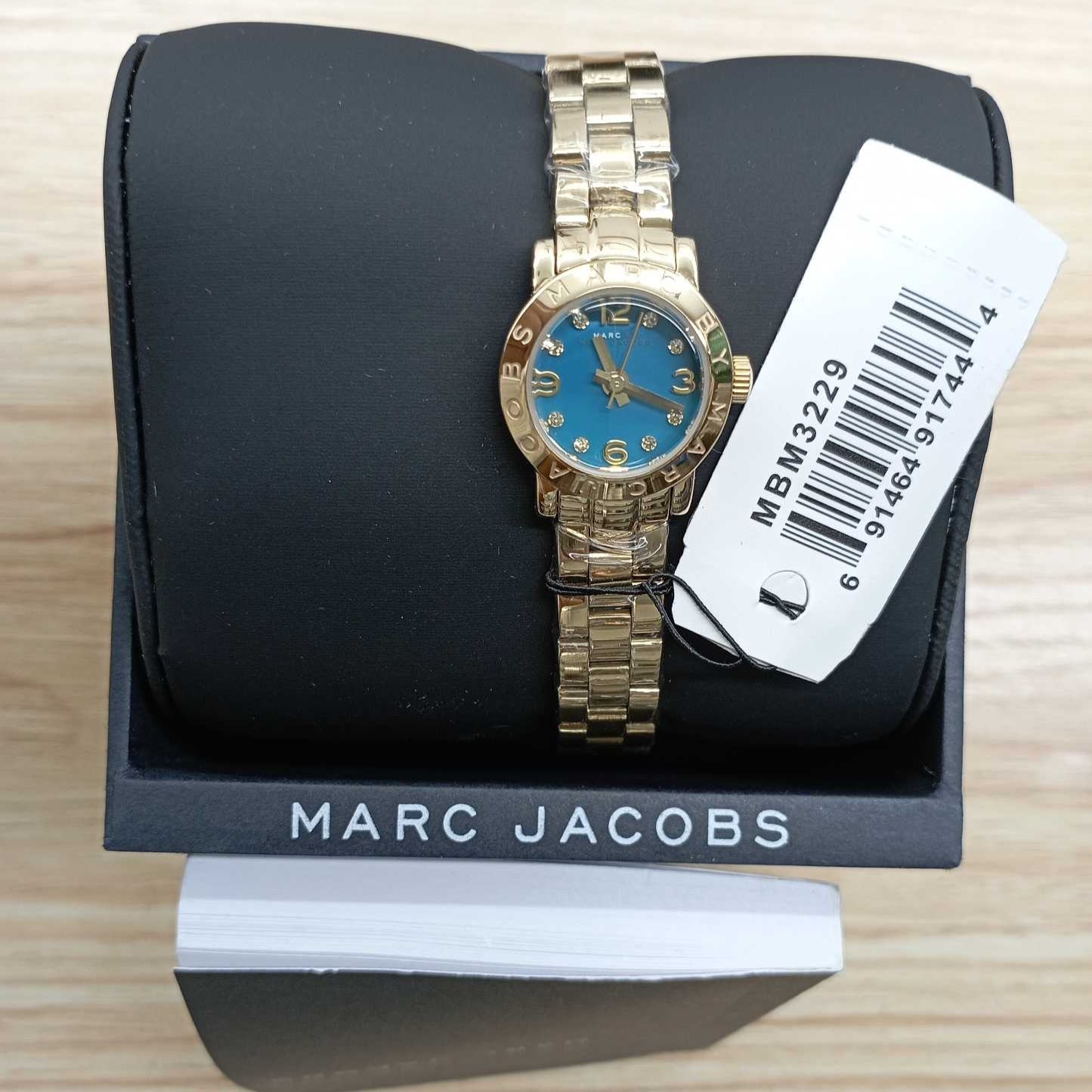 Marc Jacobs Amy Dinky Blue Dial Gold Steel Strap Watch for Women - MBM3229