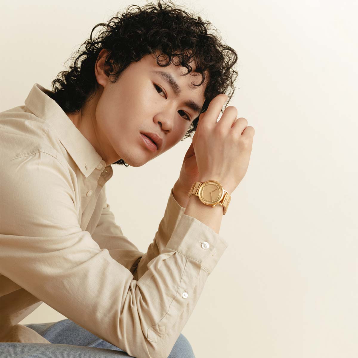 Daniel Wellington Iconic Link Unitone Gold Dial Gold Steel Strap Watch For Women - DW00100403