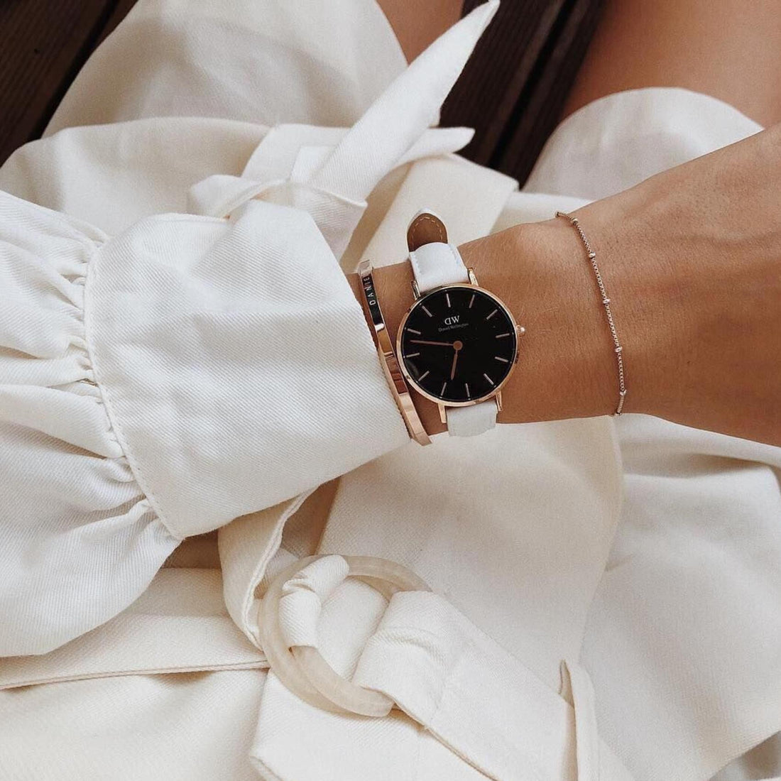 Daniel Wellington Classic Petite Bondi Black Dial White Leather Strap Watch For Women - DW00100283