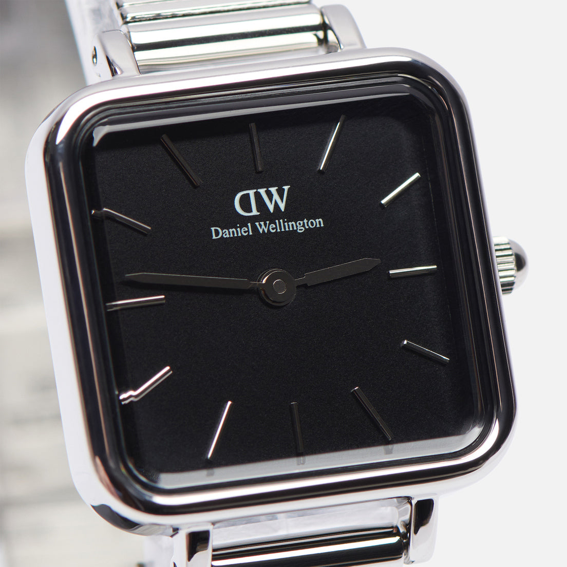 Daniel Wellington Quadro Studio Black Dial Silver Mesh Strap Watch For Women - DW00100522