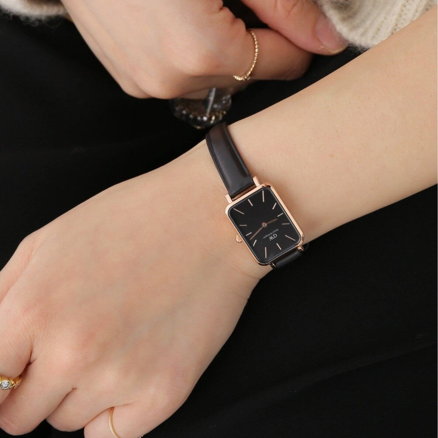 Daniel Wellington Quadro Sheffield Black Dial Black Leather Strap Watch For Women - DW00100435