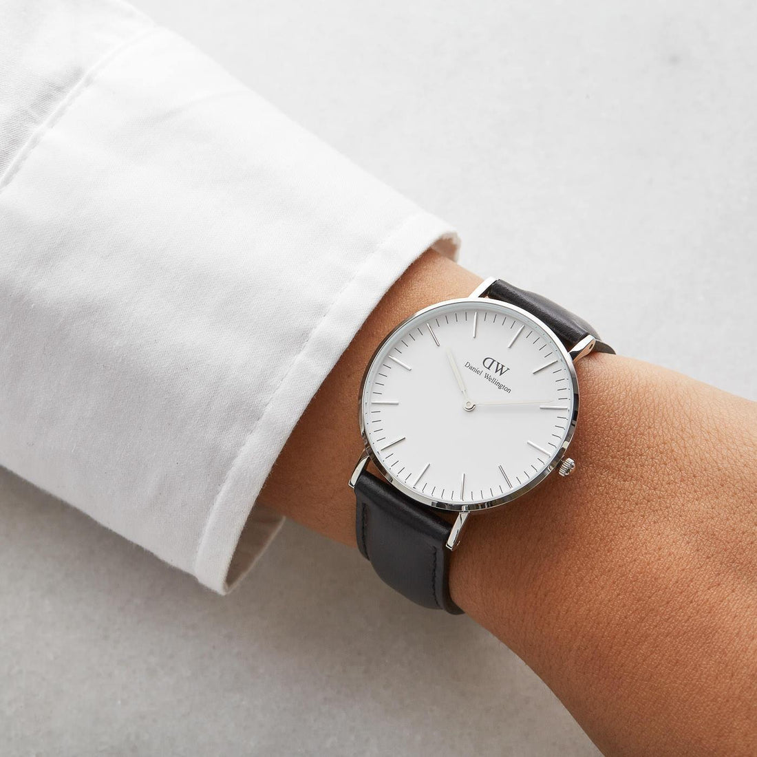 Daniel Wellington Classic Sheffield White Dial Black Leather Strap Watch For Women - DW00100053