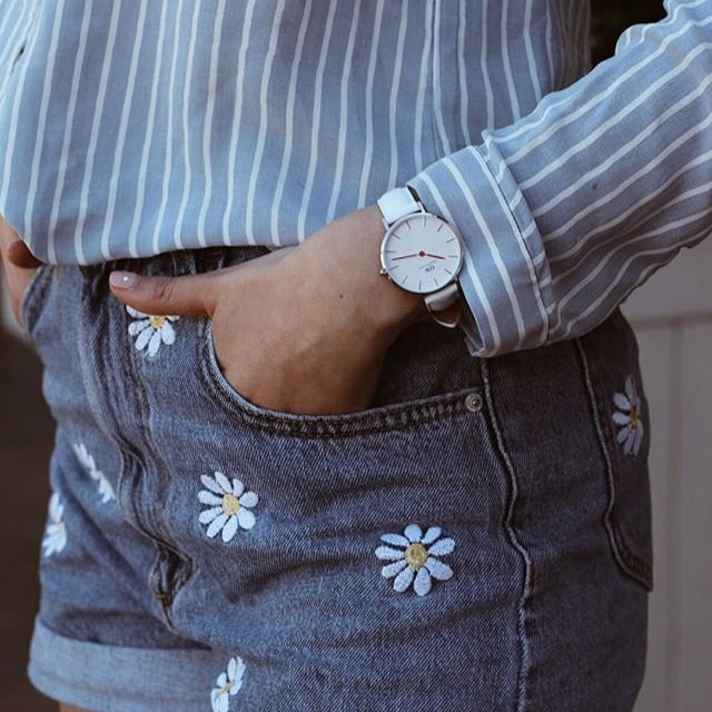 Daniel Wellington Petite Bondi White Dial White Leather Strap Watch For Women - DW00100190