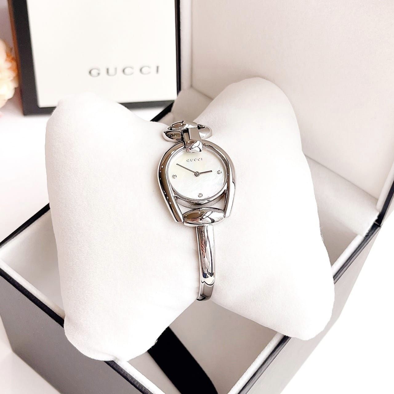 Gucci Horsebit Collection Diamonds Mother of Pearl Dial Silver Steel Strap Watch For Women - YA139506