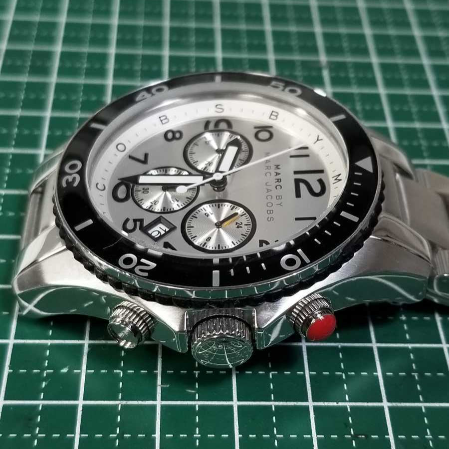 Marc Jacobs Rock Chronograph White Dial Silver Steel Strap Watch for Men - MBM5027