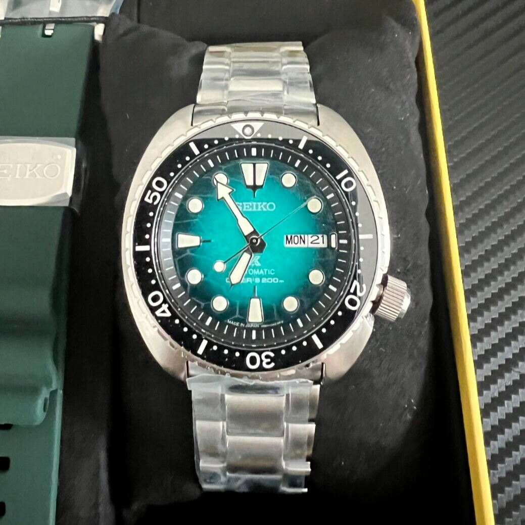 Seiko US Special Edition Automatic Green Dial Silver Steel Strap Watch for Men - SRPH57