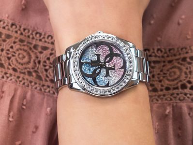 Guess G Twist Diamonds Silver Dial Silver Steel Strap Watch For Women - W1201L1