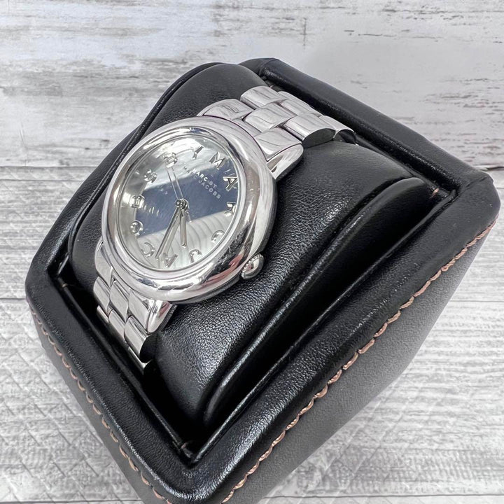 Marc Jacobs Marci Silver Dial Silver Steel Strap Watch for Women - MBM3097