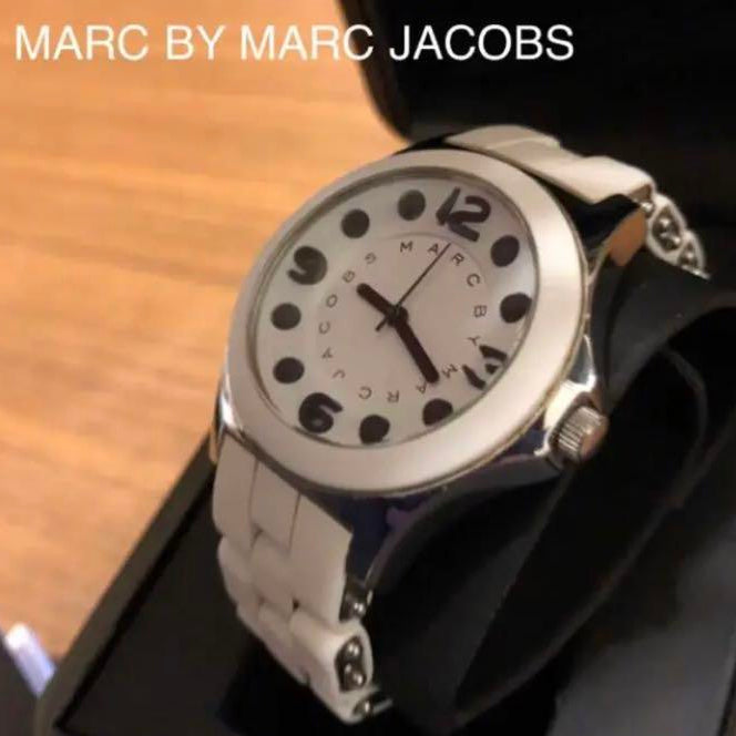 Marc Jacobs Rock White Dial White Silicone Strap Watch for Women - MBM2532