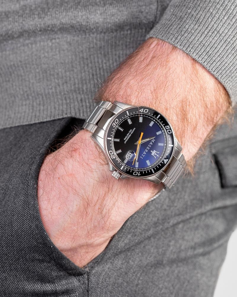 Maserati SFIDA Quartz Bue Dial Stainless Steel Watch For Men - R8853140001