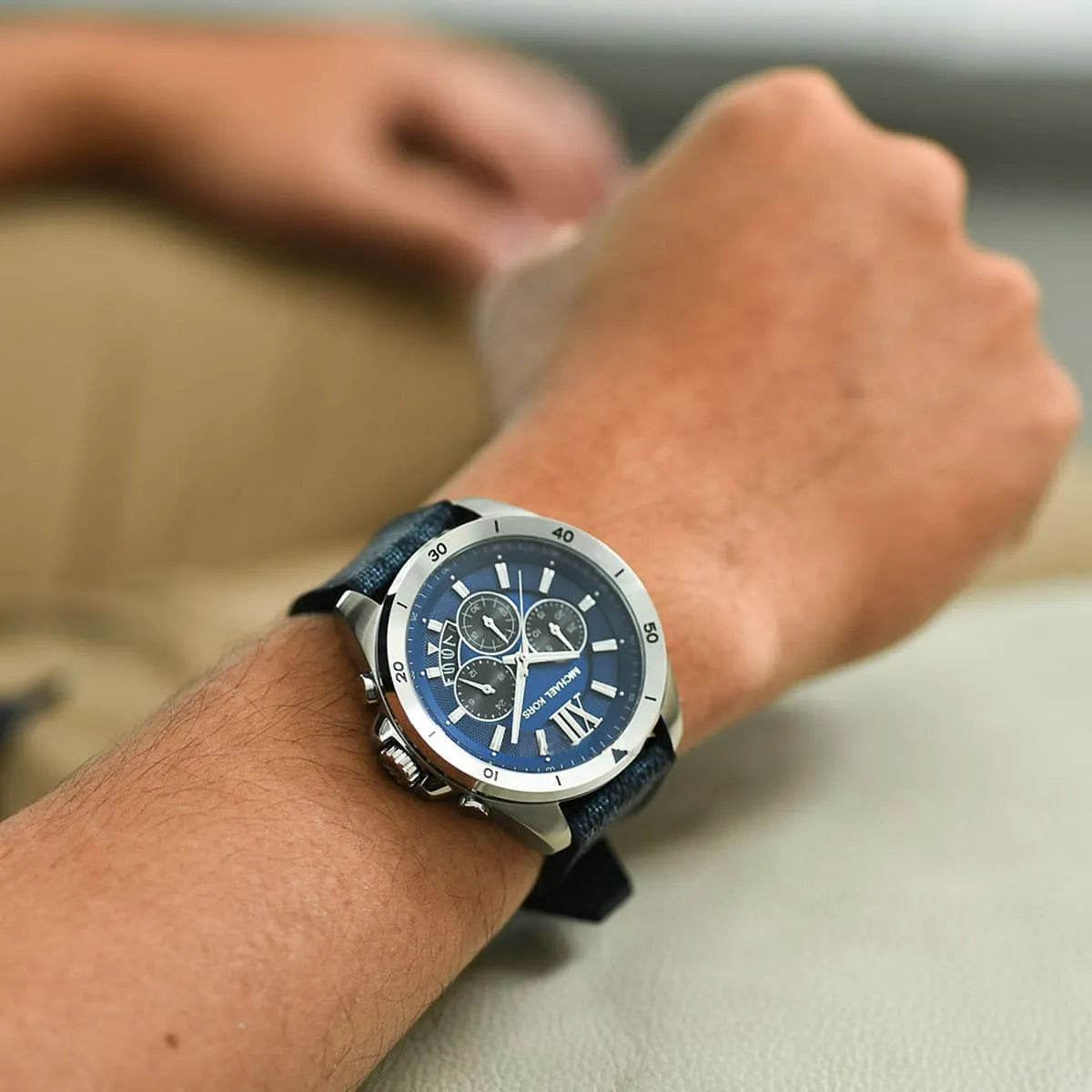 Michael Kors Brecken Chronograph Blue Dial Blue Rubber Strap Watch For Men - MK8923