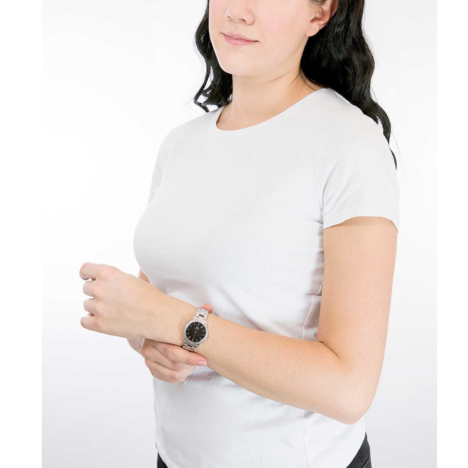 Daniel Wellington Iconic Link Black Dial Silver Steel Strap Watch For Women - DW00100208