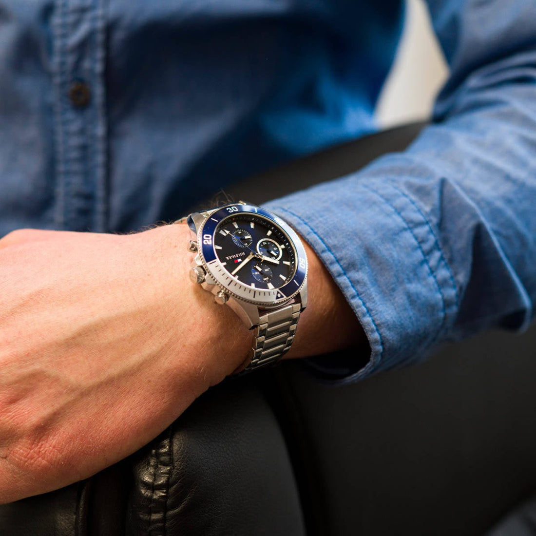 Tommy Hilfiger Larson Chronograph Blue Dial Silver Steel Strap Watch For Men - 1791917