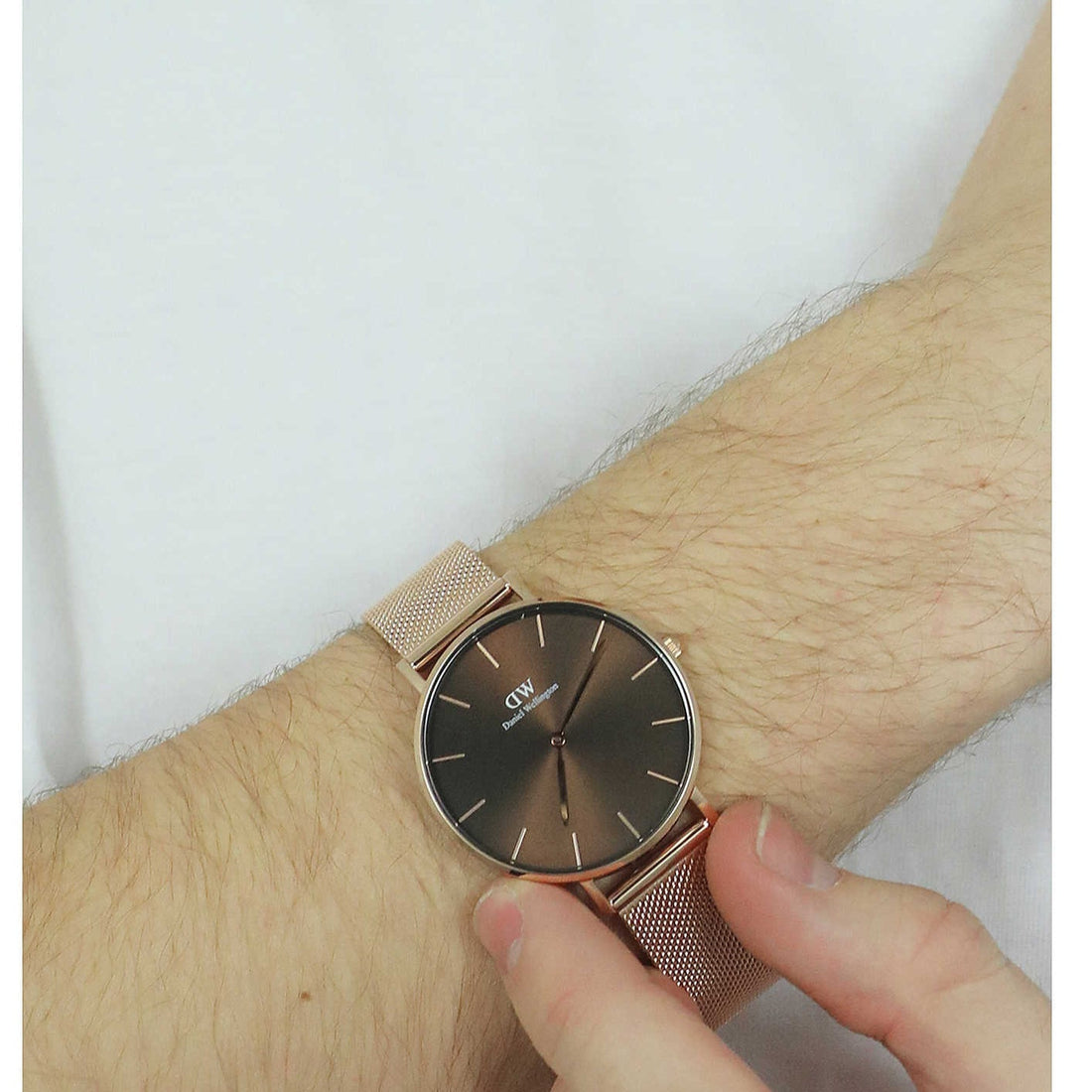 Daniel Wellington Petite Amber Brown Dial Rose Gold Mesh Strap Watch for Women - DW00100478