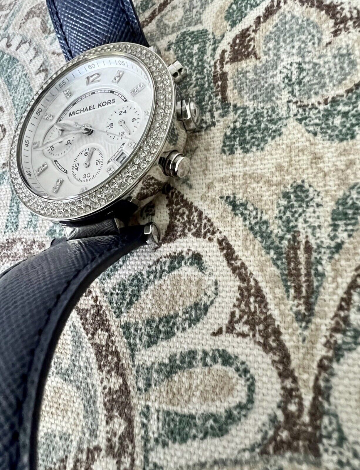 Michael Kors Parker White Dial Navy Blue Leather Strap Watch for Women - MK2293