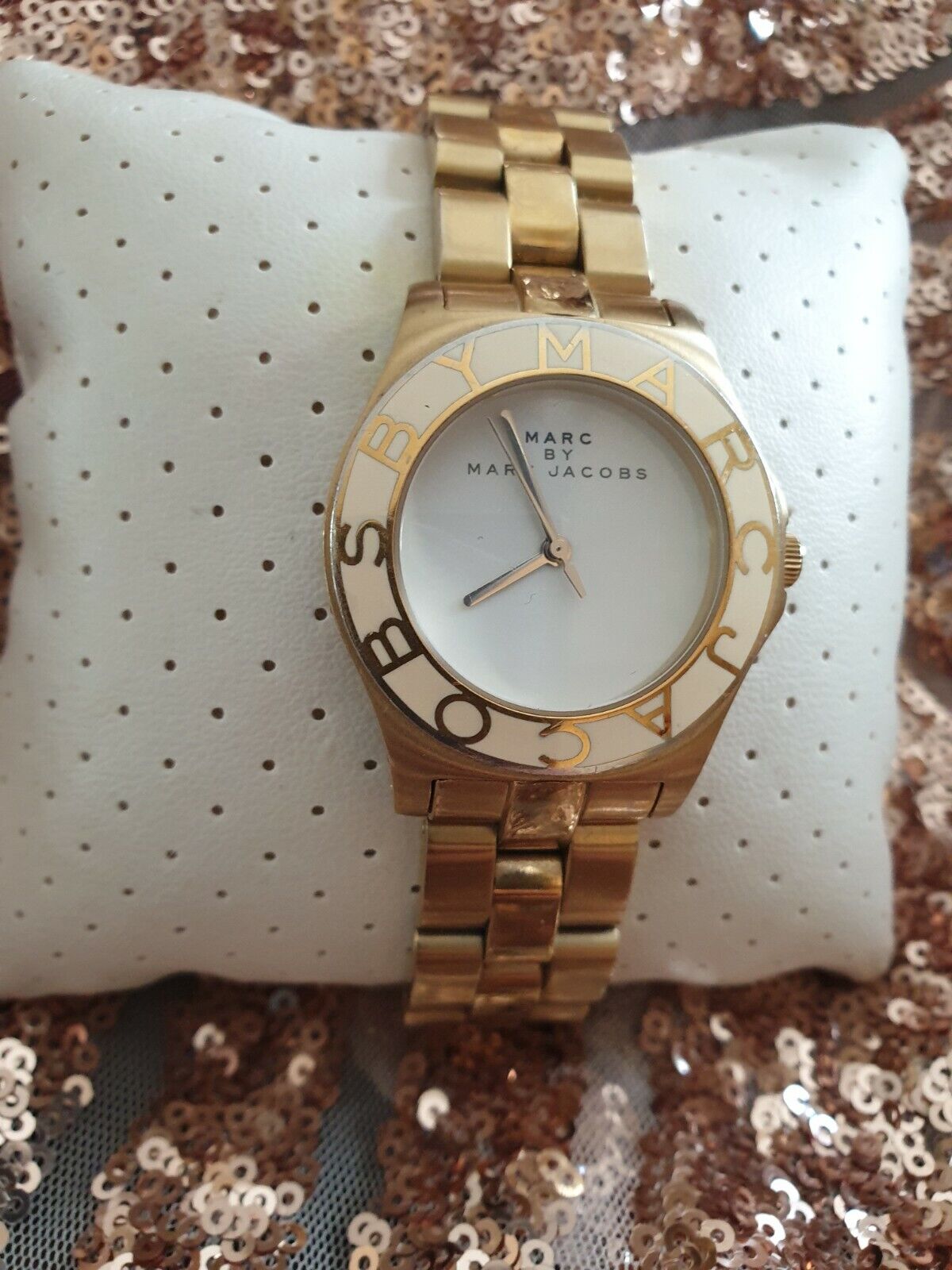 Marc Jacobs Blade White Dial Gold Steel Strap Watch for Women - MBM3050